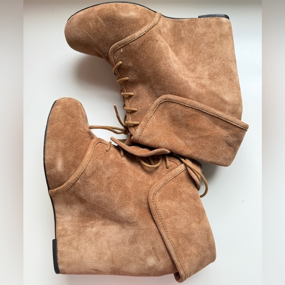 Elizabeth & James Manor Suede Ankle Boots - Picture 2 of 4